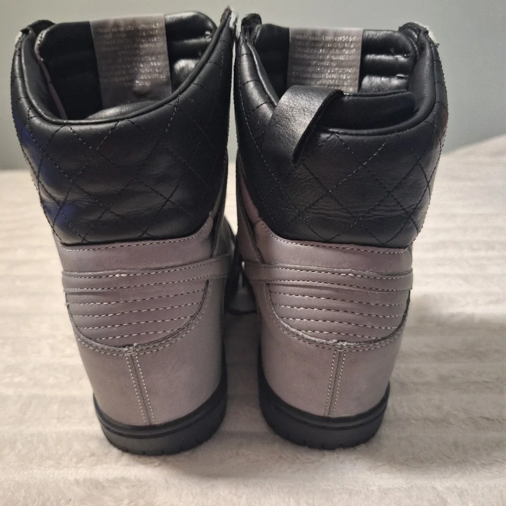 Nike Super Sky High Dunk Sneaker Boot Womens 7.5 Reflective Silver Hip Hop